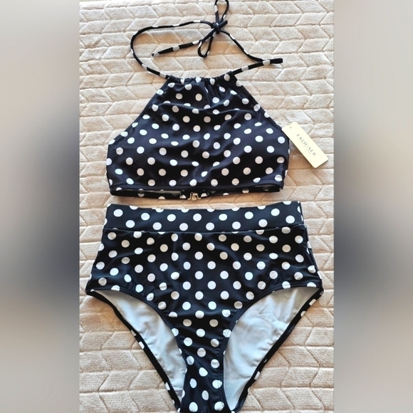 55.🆕Small Halter Top Low Waisted Bottom & Extra High Waist Polka Dot Bottom - Picture 4 of 11